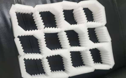 水果包装防护方案:夏河苹果内衬的选型标准与产业应用 水果包装防护方案:夏河苹果内衬的选型标准与产业应用